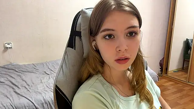 Chat XXX en directo de HebrewRiding