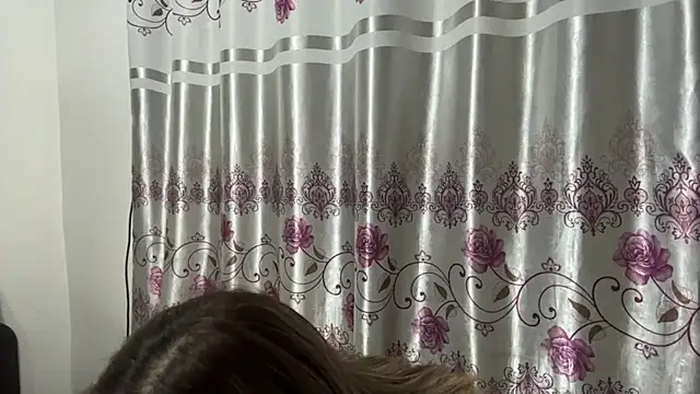 CloudyClamber's Live XXX Chat