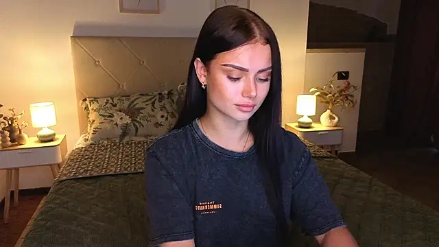 Онлайн чат XXX Silena_sky