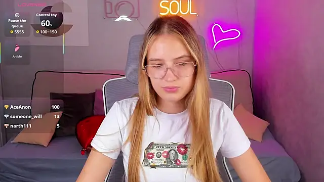 Miaa_Hill live XXX chat