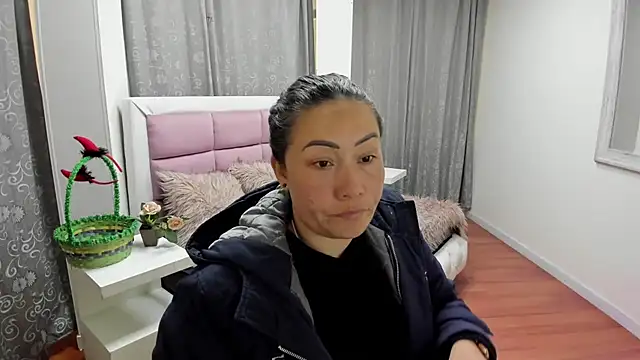 gaby_trent live XXX chat
