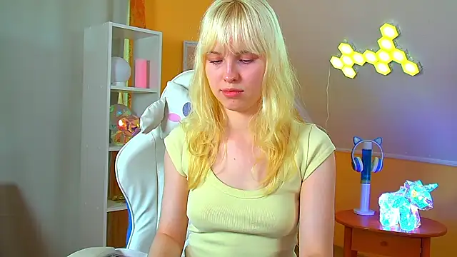 Chatroom XXX en direct de HannahHollis