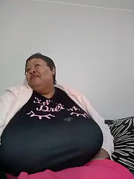 XXX chat uživo modela nancy111