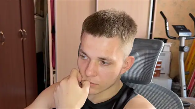 Nikclak Live XXX-Chat