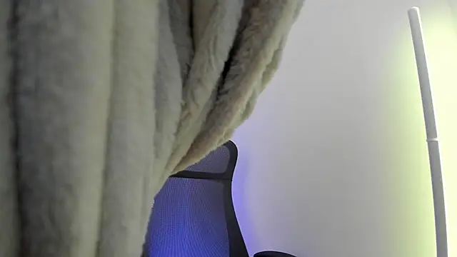 canelleGarces Chat XXX in diretta