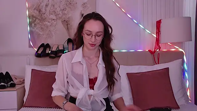 Emily_Simon 现场XXX聊天