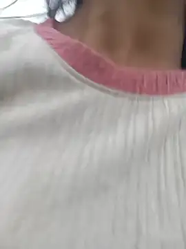Živý XXX chat Hoa-tuylip
