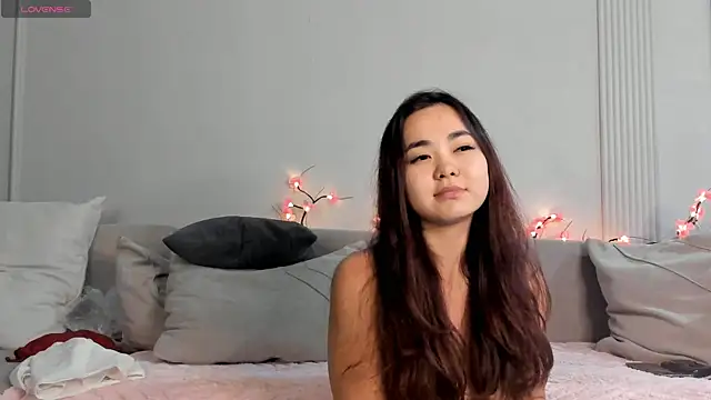 Chat XXX en directo de mei_noir