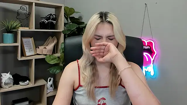 دردشة SweetLilyxo الجنسية المباشرة