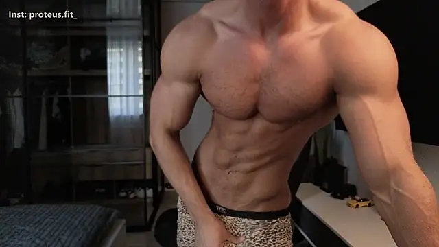 צ'אט XXX בשידור חי של Richard_mils