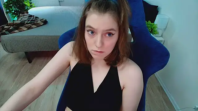 CranberryHot's Live XXX Chat