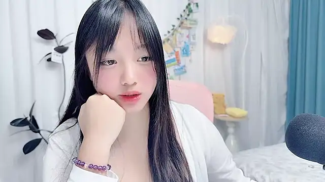 Winnie666999 Chat XXX in diretta