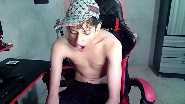 Pablito_Junior11 – Naživo XXX chat
