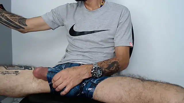 Chat +18 de bigdick_monster1 ao vivo