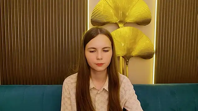 Thalia_Croft Adlı Modelin Canlı XXX Sohbeti