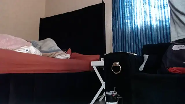 BosskazyのライブXXXチャット
