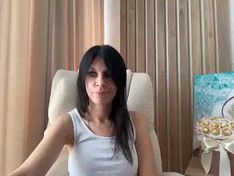 Chat XXX en directo de InjaAtHome