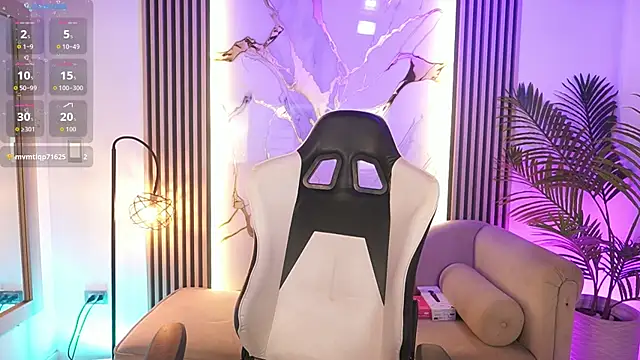 Živý XXX chat AlinaBennet_