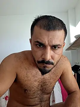 Laur9721 Adlı Modelin Canlı XXX Sohbeti