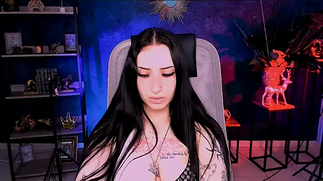MonicaLowes Chat XXX live