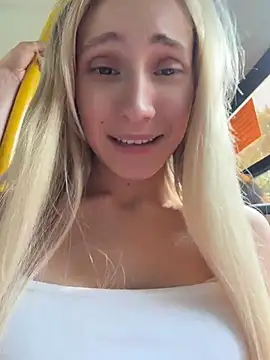 Pink_Kiss Live XXX Chat