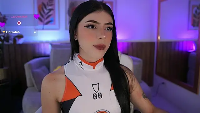 Chat +18 de JadeSummerr ao vivo