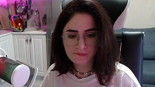 Regina_glow Live XXX-chat