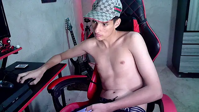 Pablito_Junior11 live XXX chat