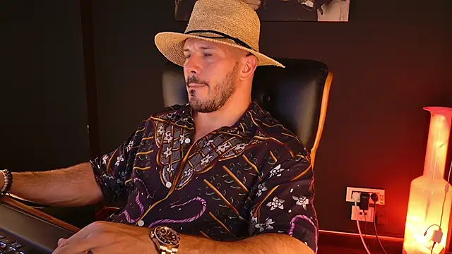 AngeloEric's Live XXX Chat