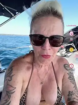German_MilfのライブXXXチャット