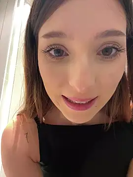 LilluKatten's Live XXX Chat