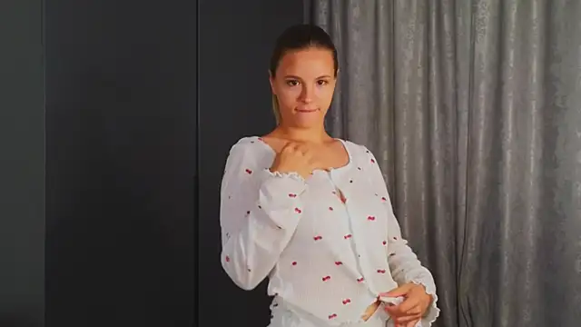Czat XXX na żywo – Chiaranotte