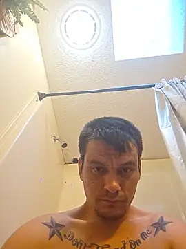 XXX chat uživo modela twistafatpipe