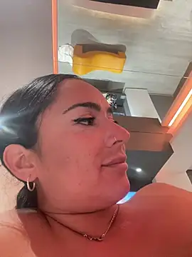 Chat XXX ao vivo de exoticnoah
