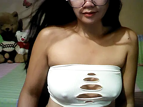 Mia_Rein XXX чат на живо