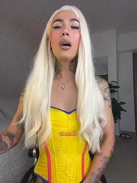 miss_tatiana_'s Live XXX Chat