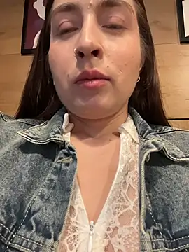 Holly_Play Obrolan Langsung XXX