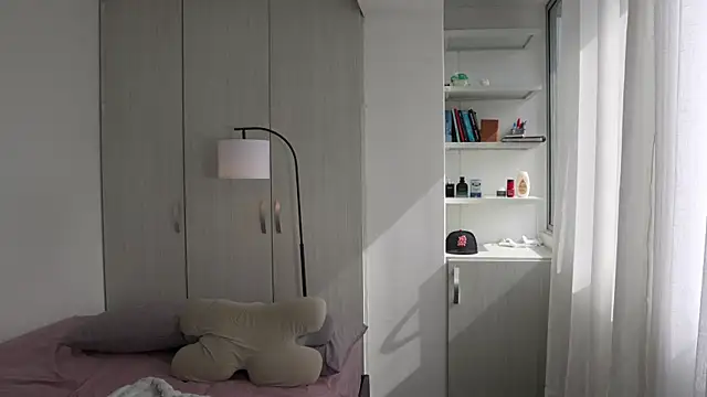 Paradise_boy__ XXX чат на живо