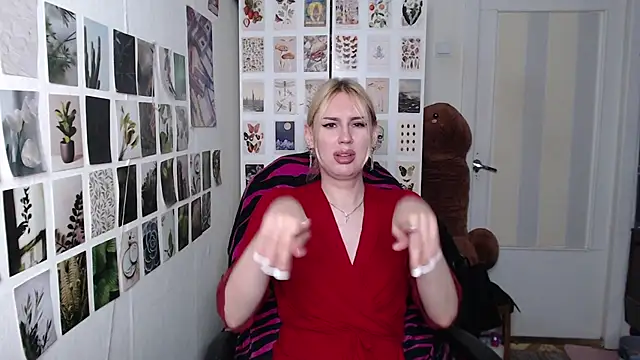 دردشة CapriScorpion الجنسية المباشرة