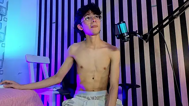 Twink_Sebas7 라이브 XXX 채팅