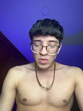 ArthurDavies21_ Chat XXX live