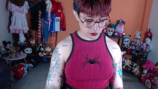 MissMiia2's Live XXX Chat
