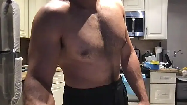BigGuyMuscle 现场XXX聊天