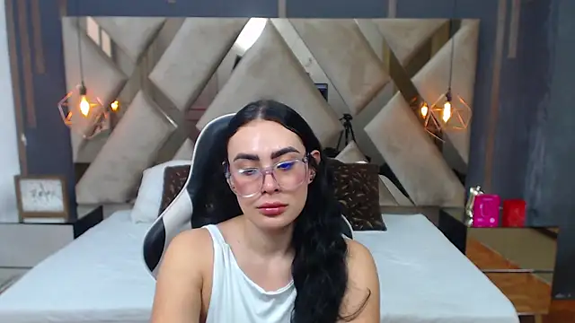 MartinaaFit's Live XXX Chat