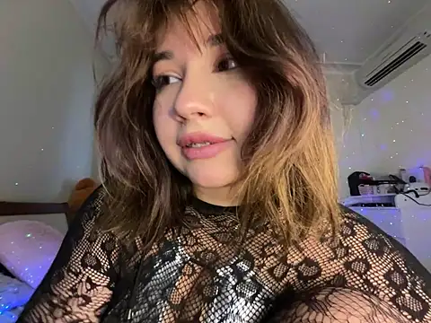 Viviaaan_n Live XXX Chat