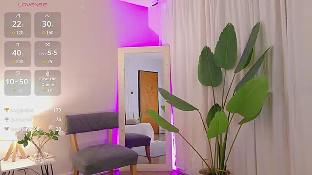 Megaan___ Live XXX-Chat