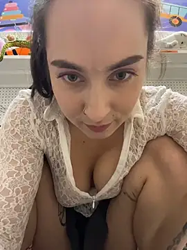 Holly_Play Obrolan Langsung XXX