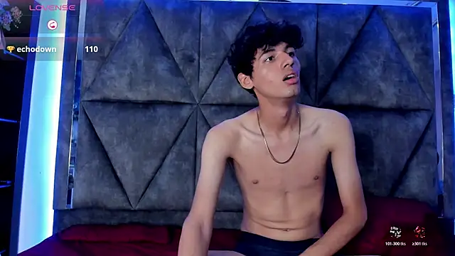 Valerios_ – Naživo XXX chat