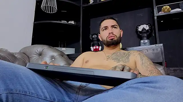 matteosantos Chat XXX in diretta