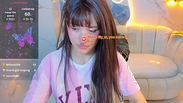 XXX chat uživo modela Lily_Tx